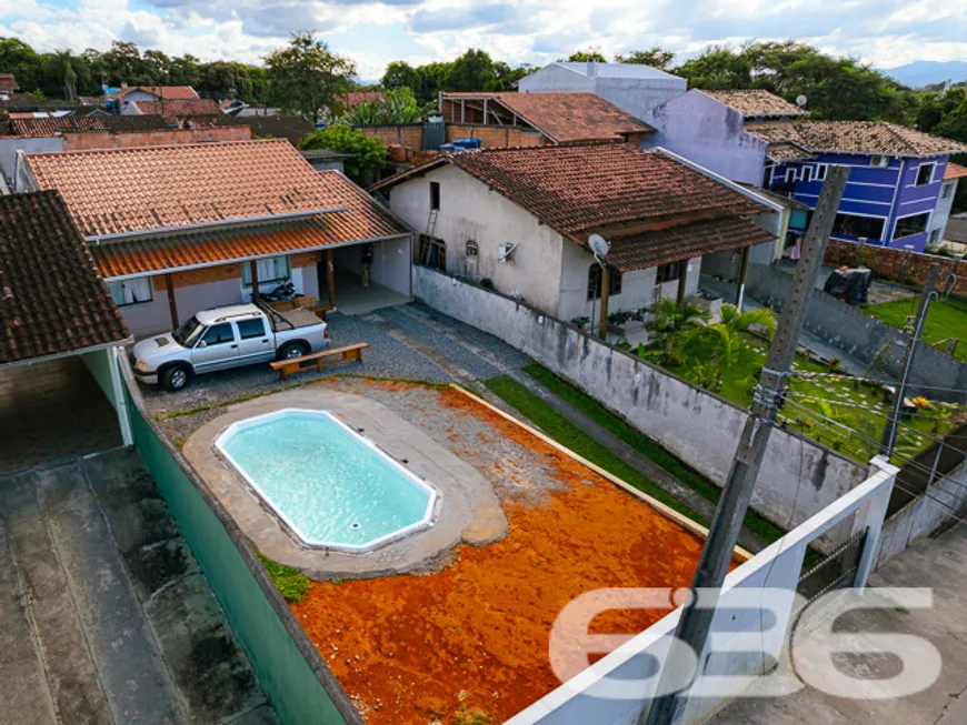 Foto 1 de Casa com 3 Quartos à venda, 135m² em Paranaguamirim, Joinville