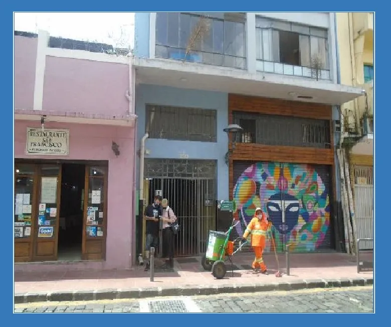 Foto 1 de Galpão/Depósito/Armazém à venda, 300m² em Centro, Curitiba