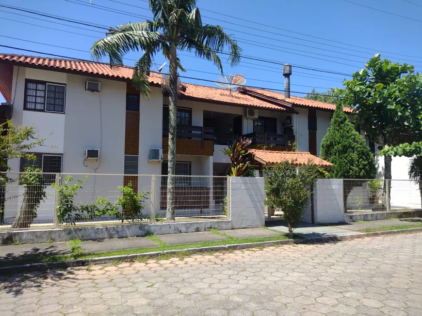 Foto 1 de Apartamento com 3 Quartos à venda, 70m² em Canasvieiras, Florianópolis