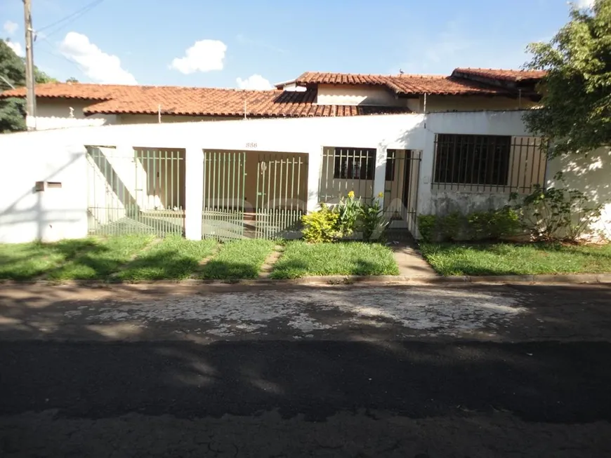 Foto 1 de Casa com 4 Quartos à venda, 179m² em Parque Santa Marta, São Carlos