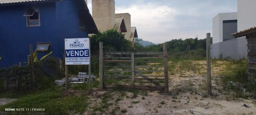 Foto 1 de Lote/Terreno à venda, 403m² em Campo Duna, Garopaba