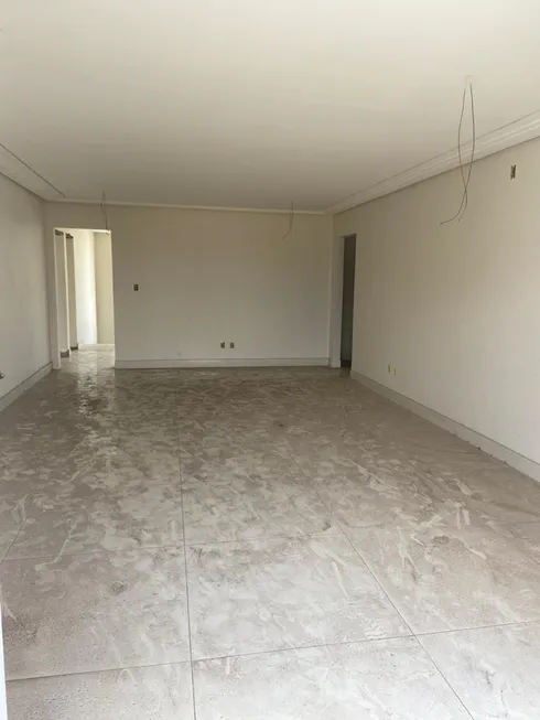 Foto 1 de Casa de Condomínio com 5 Quartos à venda, 450m² em Parque Verde, Belém