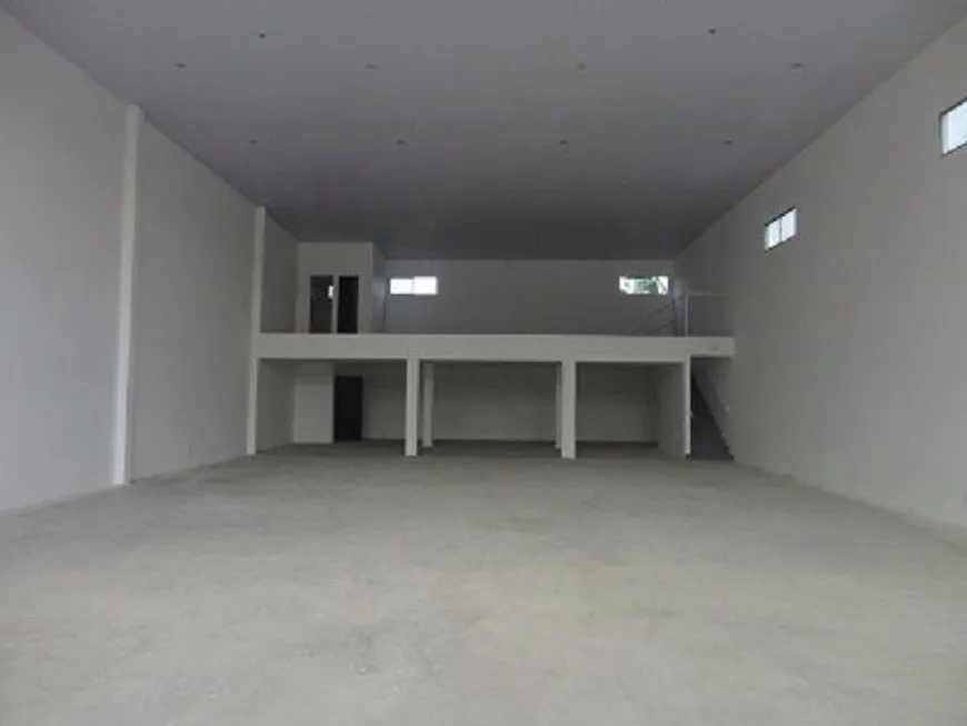 Foto 1 de Ponto Comercial para alugar, 360m² em Piatã, Salvador