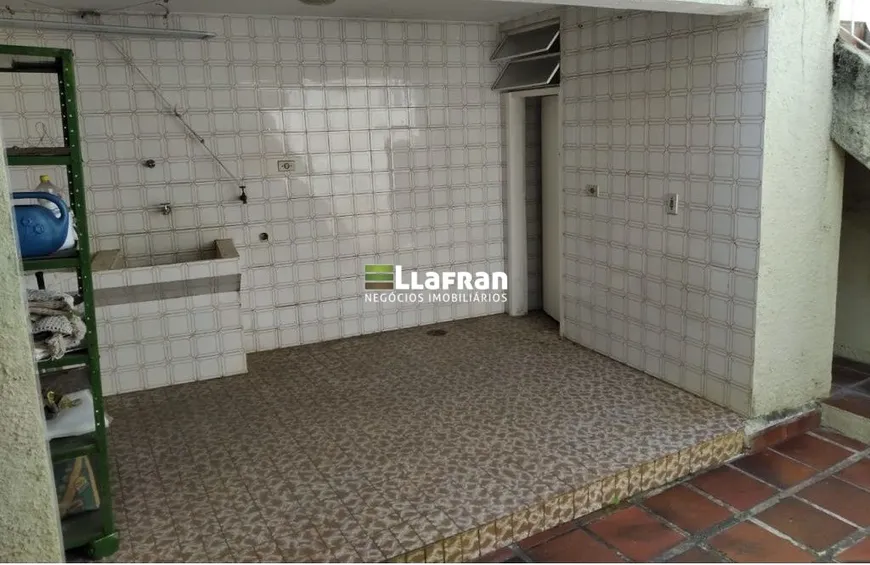 Foto 1 de Casa com 2 Quartos à venda, 134m² em Jardim Leila, São Paulo