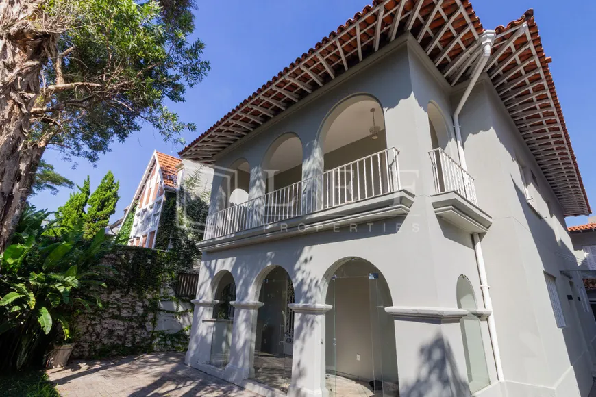 Foto 1 de Casa com 4 Quartos para venda ou aluguel, 450m² em Jardim Paulista, São Paulo