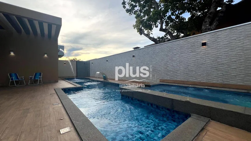 Foto 1 de Casa com 4 Quartos à venda, 308m² em Plano Diretor Norte, Palmas