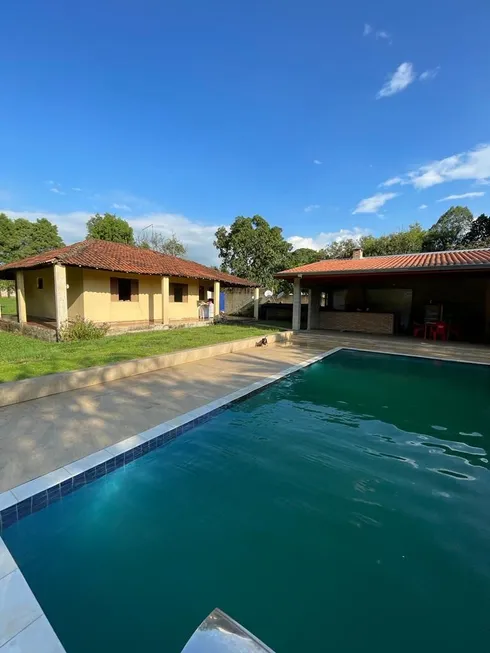 Foto 1 de Fazenda/Sítio com 3 Quartos à venda, 500m² em Ipiranga, Elias Fausto