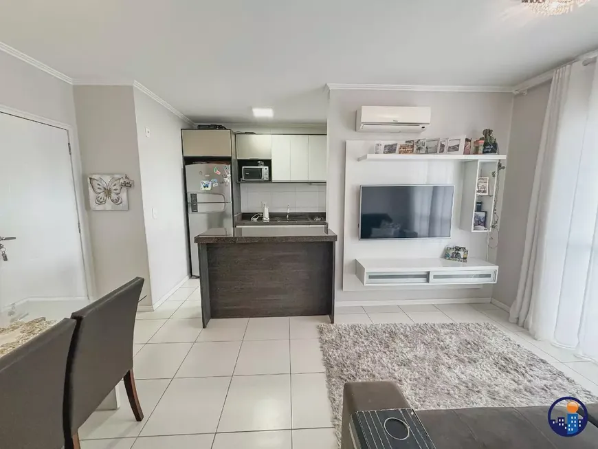 Foto 1 de Apartamento com 2 Quartos à venda, 58m² em Ipiranga, São José