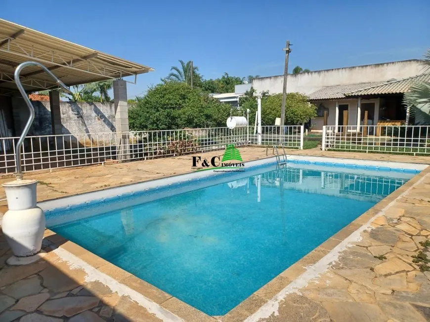 Foto 1 de Fazenda/Sítio com 2 Quartos à venda, 1350m² em Bairro dos Pires, Limeira