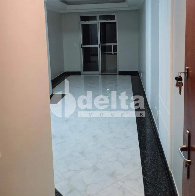 Foto 1 de Apartamento com 3 Quartos à venda, 106m² em Brasil, Uberlândia