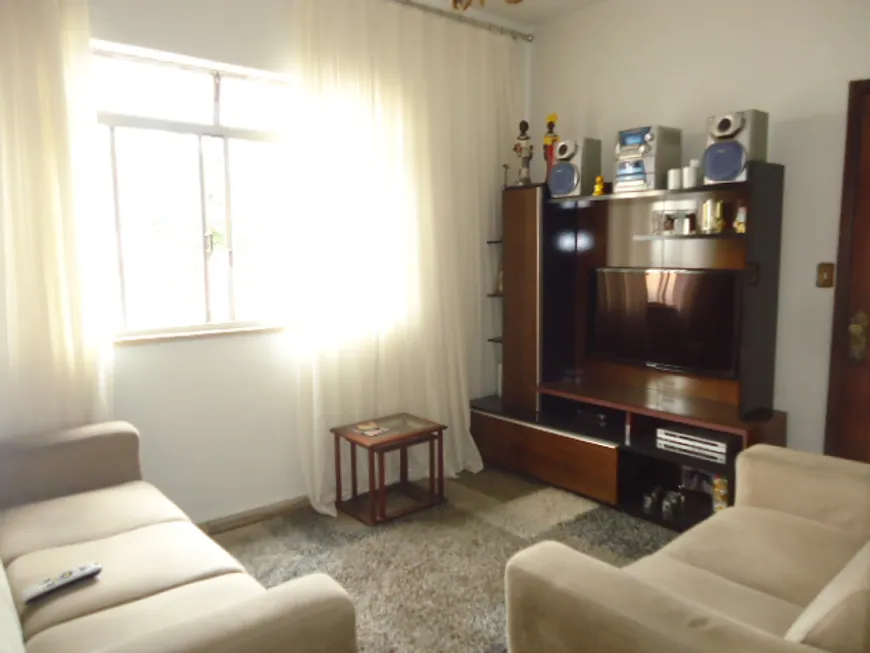 Foto 1 de Casa com 3 Quartos à venda, 100m² em Renascença, Belo Horizonte