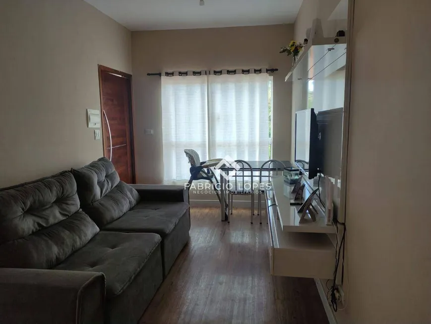 Foto 1 de Casa com 2 Quartos à venda, 55m² em Jardim Sant Anna do Pedregulho, Jacareí