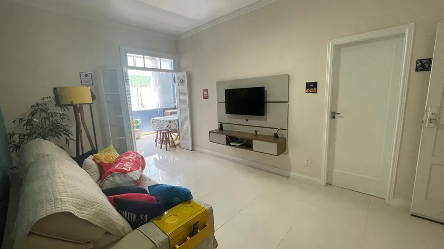 Foto 1 de Apartamento com 2 Quartos à venda, 70m² em Centro, Cabo Frio