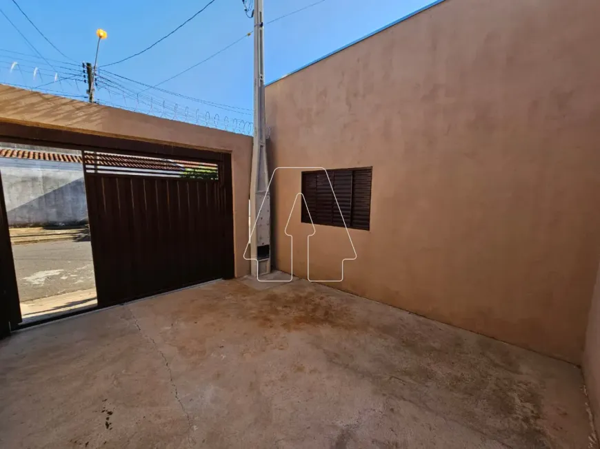 Foto 1 de Casa com 2 Quartos para alugar, 80m² em Jardim das Oliveiras, Araçatuba