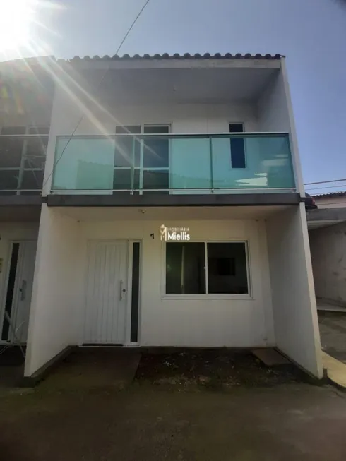Foto 1 de Casa de Condomínio com 2 Quartos à venda, 89m² em Tarumã, Viamão