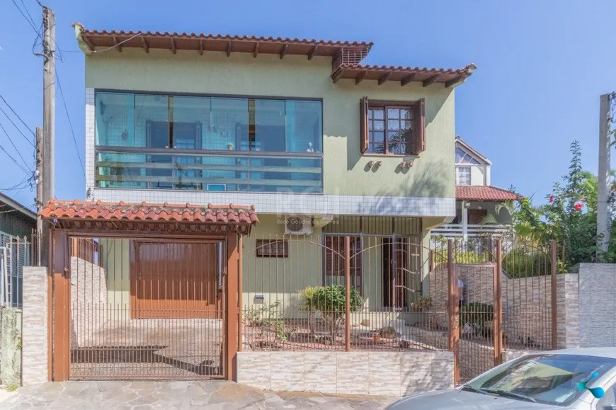 Foto 1 de Casa com 3 Quartos à venda, 273m² em Sarandi, Porto Alegre