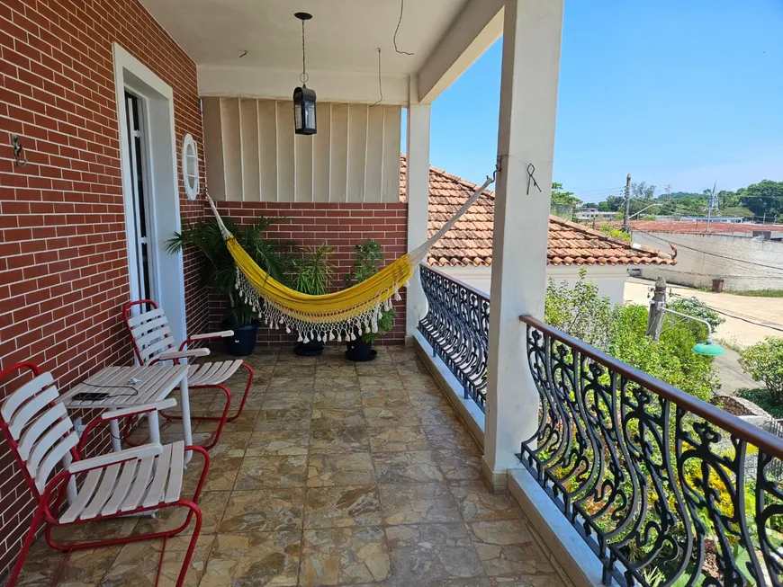 Foto 1 de Casa de Condomínio com 3 Quartos à venda, 91m² em Paquetá, Rio de Janeiro