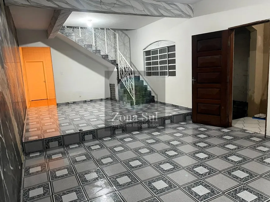 Foto 1 de Casa com 2 Quartos à venda, 210m² em Jardim Santa Claudia, Sorocaba
