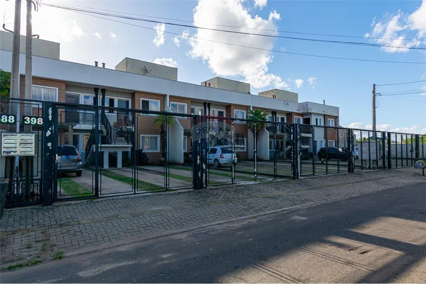 Foto 1 de Casa de Condomínio com 2 Quartos à venda, 53m² em Olaria, Canoas