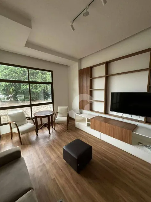 Foto 1 de Apartamento com 1 Quarto à venda, 50m² em Gragoatá, Niterói