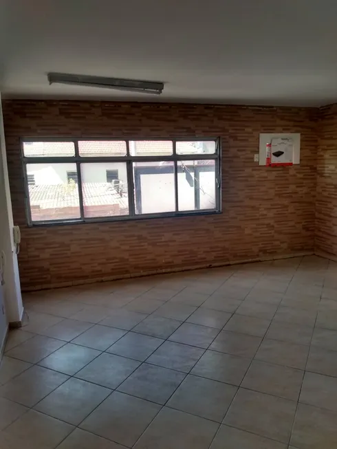 Foto 1 de Consultório para alugar, 24m² em Centro, Nilópolis