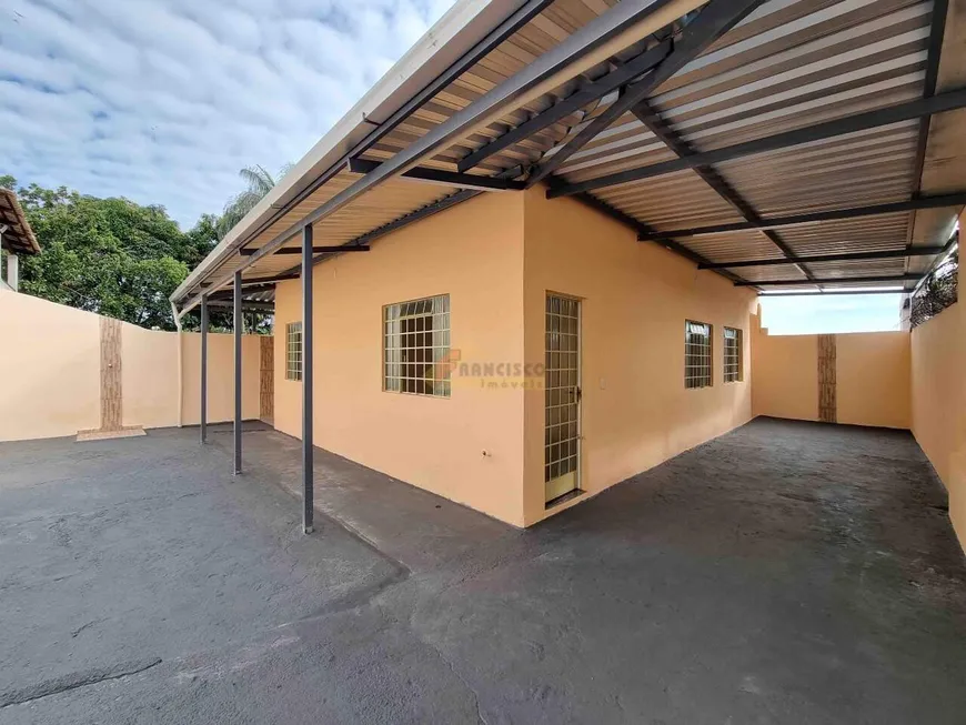 Foto 1 de Casa com 3 Quartos à venda, 69m² em Vale do Sol, Divinópolis