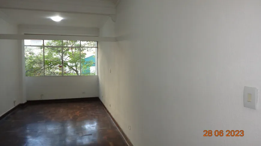 Foto 1 de Kitnet com 1 Quarto para alugar, 36m² em Cerqueira César, São Paulo