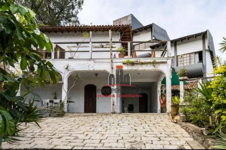 Foto 1 de Casa com 6 Quartos à venda, 750m² em Praia do Arrastao, São Sebastião