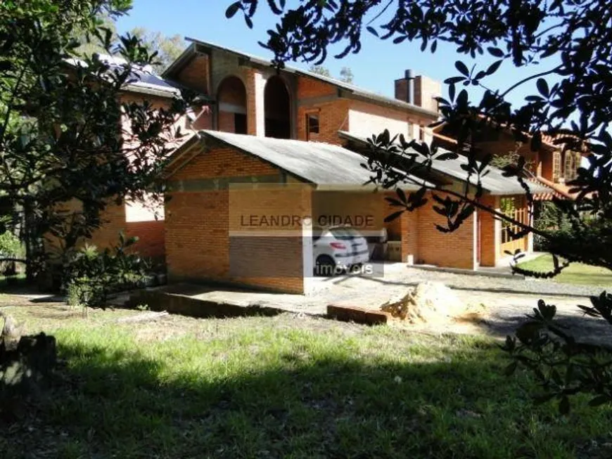 Foto 1 de Casa de Condomínio com 3 Quartos à venda, 480m² em Condomínio Condado de Castella, Viamão