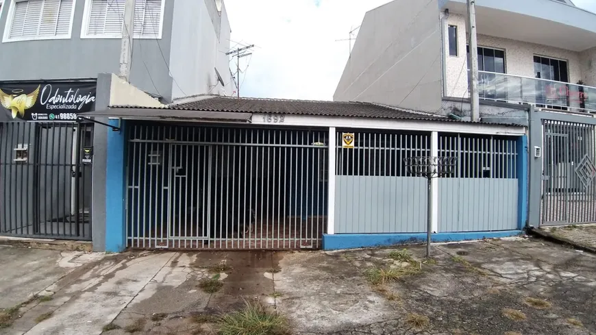 Foto 1 de Casa com 3 Quartos à venda, 130m² em Sitio Cercado, Curitiba