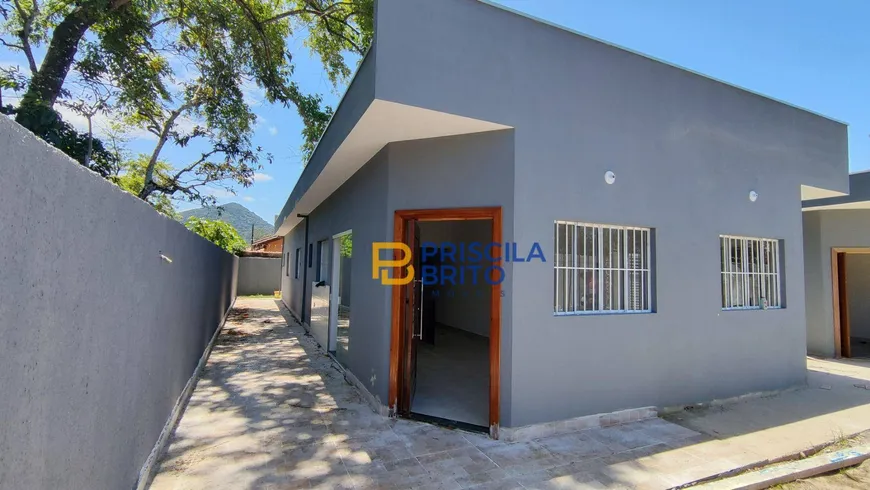 Foto 1 de Casa com 2 Quartos à venda, 68m² em Massaguaçu, Caraguatatuba