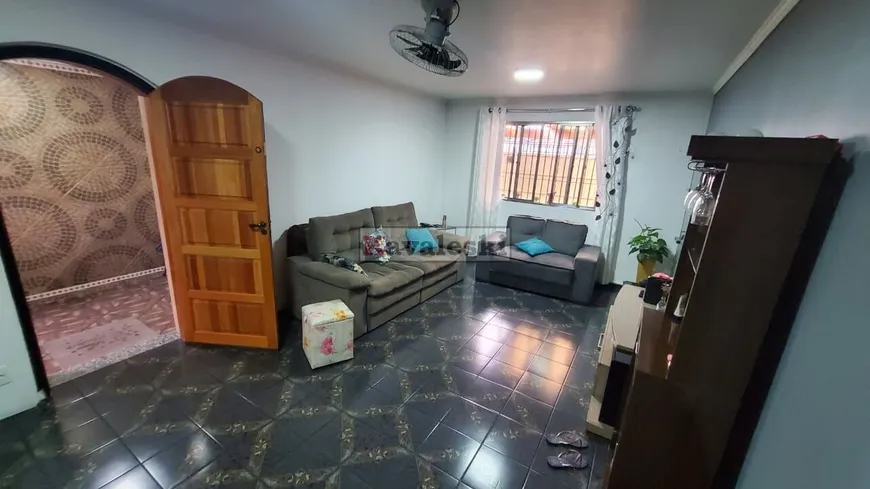 Foto 1 de Casa com 2 Quartos à venda, 144m² em Vila Moraes, São Paulo