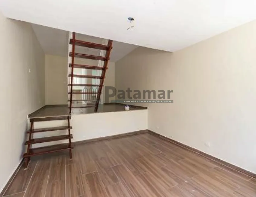 Foto 1 de Sobrado com 3 Quartos à venda, 100m² em Jardim Ester, São Paulo