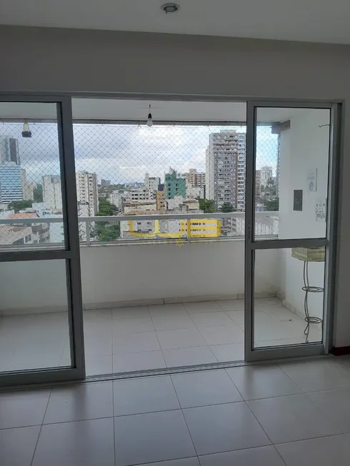 Foto 1 de Apartamento com 3 Quartos à venda, 103m² em Costa Azul, Salvador