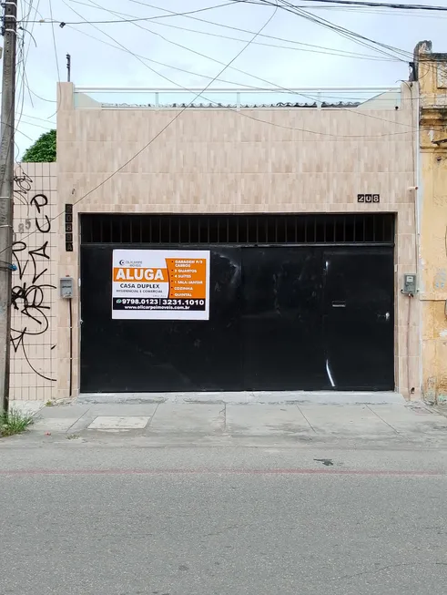 Foto 1 de Casa com 6 Quartos para alugar, 234m² em Centro, Fortaleza