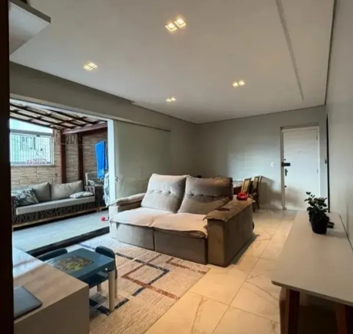Foto 1 de Apartamento com 3 Quartos à venda, 120m² em Renascença, Belo Horizonte