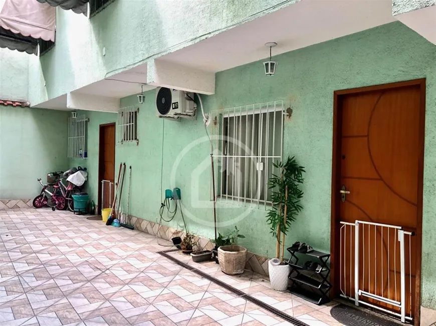 Foto 1 de Casa de Condomínio com 3 Quartos à venda, 105m² em Irajá, Rio de Janeiro