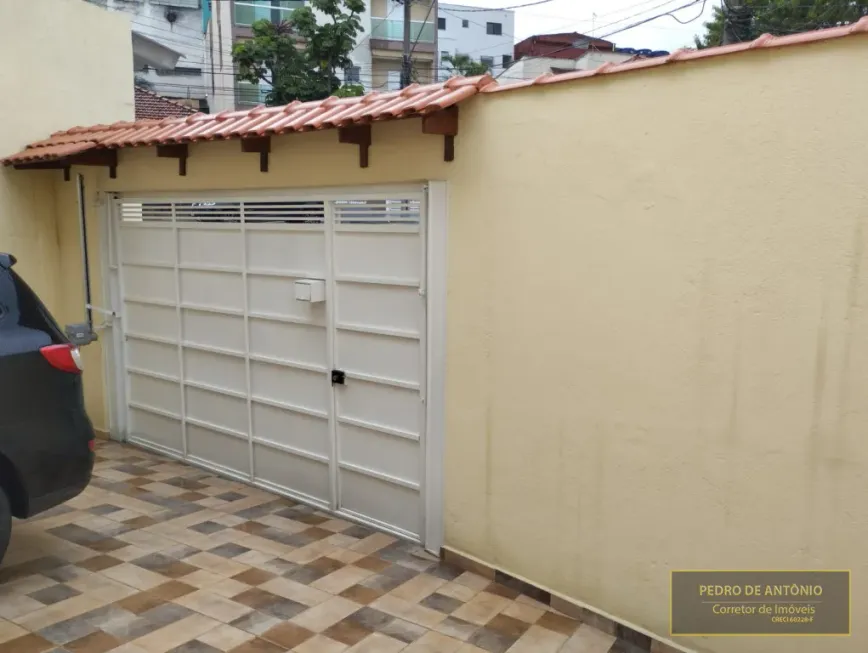 Foto 1 de Casa com 3 Quartos para alugar, 193m² em Vila Helena, Santo André
