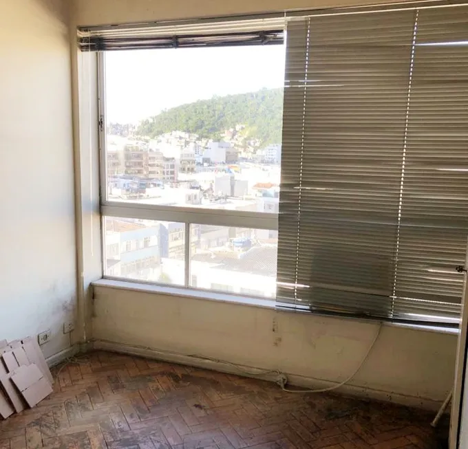 Foto 1 de Apartamento com 3 Quartos à venda, 105m² em Copacabana, Rio de Janeiro