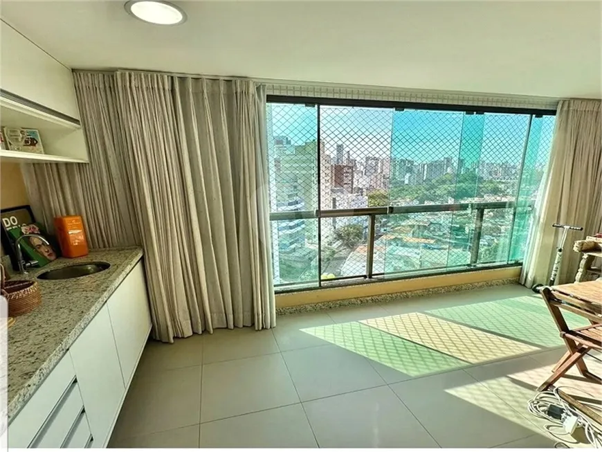 Foto 1 de Apartamento com 3 Quartos à venda, 85m² em Ondina, Salvador