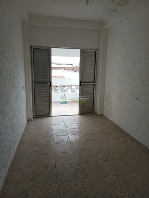 Foto 1 de Sobrado com 3 Quartos à venda, 70m² em Vila Tupi, Praia Grande