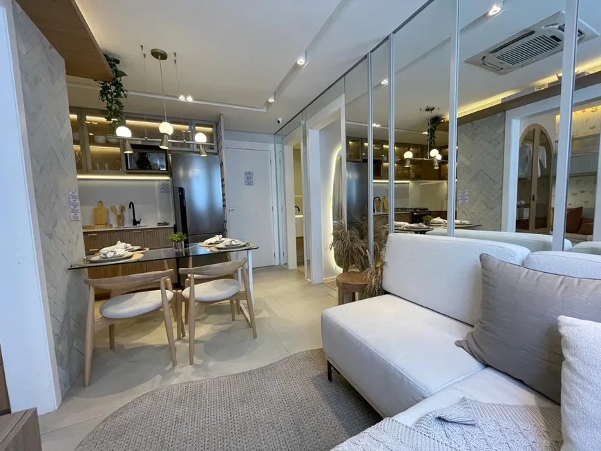 Foto 1 de Apartamento com 2 Quartos para venda ou aluguel, 35m² em Jardim São Luís, São Paulo