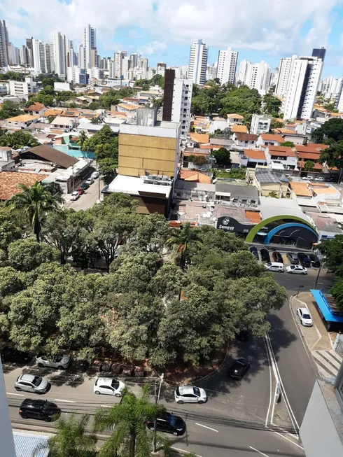 Foto 1 de Apartamento com 3 Quartos à venda, 198m² em Itaigara, Salvador