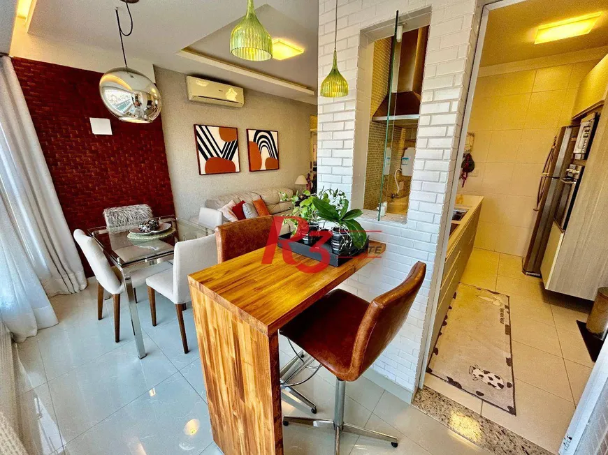 Foto 1 de Apartamento com 2 Quartos à venda, 61m² em Ponta da Praia, Santos