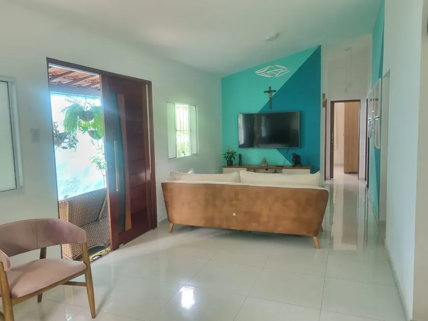 Foto 1 de Casa com 3 Quartos à venda, 150m² em Santos Dumont, Maceió