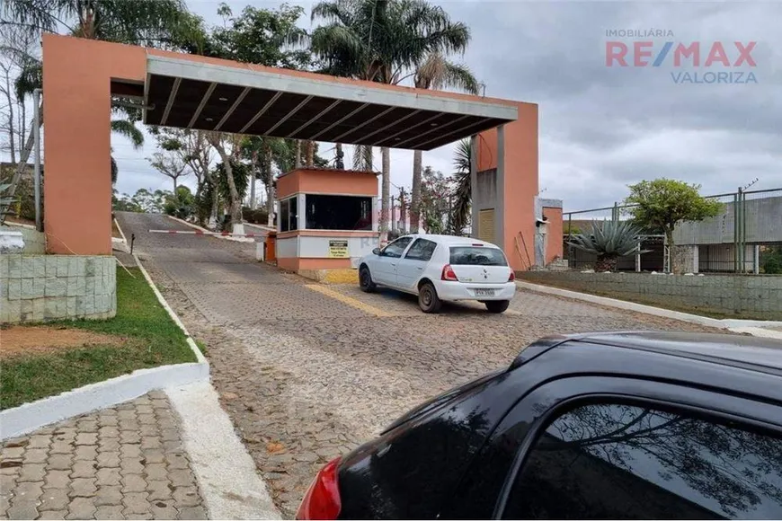 Foto 1 de Casa com 2 Quartos à venda, 1100m² em Santa Cruz, Juiz de Fora