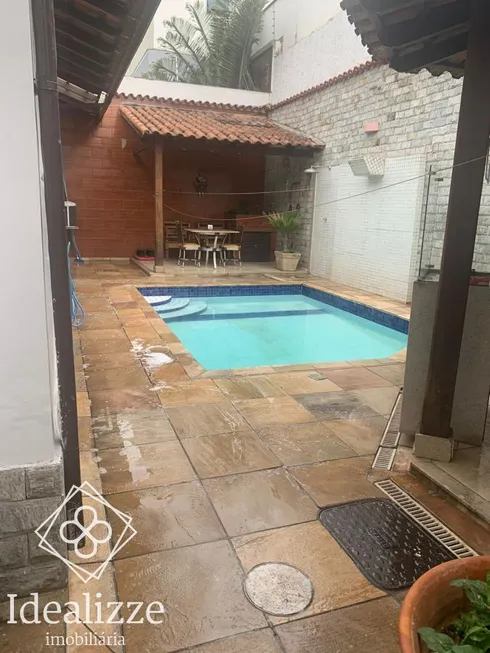 Foto 1 de Casa com 3 Quartos à venda, 80m² em Santa Rosa, Barra Mansa