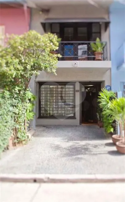 Foto 1 de Casa de Condomínio com 3 Quartos à venda, 125m² em Jardim Europa, São Paulo