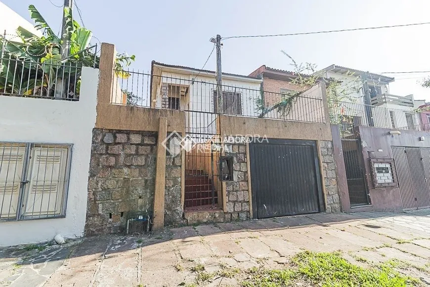 Foto 1 de Casa com 1 Quarto à venda, 90m² em Partenon, Porto Alegre