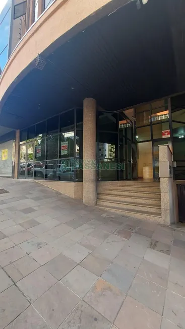 Foto 1 de Ponto Comercial para alugar, 451m² em Centro, Caxias do Sul